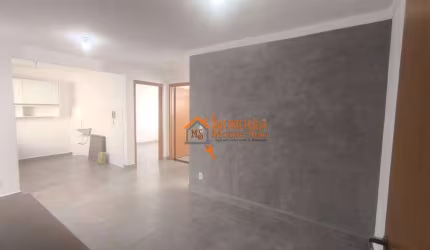 Apartamento com 2 dormitórios à venda, 49 m² por R$ 235.000,00 - Água Chata - Guarulhos/SP