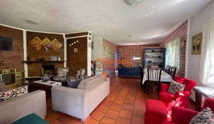Sítio com 4 dormitórios à venda, 17297 m² por R$ 1.600.000,00 - Caputera - Arujá/SP