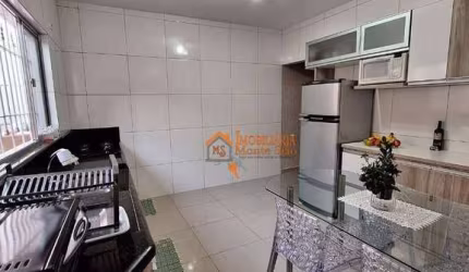 Sobrado com 3 dormitórios à venda, 214 m² por R$ 585.000,00 - Bonsucesso - Guarulhos/SP