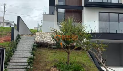 Casa com 3 dormitórios à venda, 210 m² por R$ 1.800.000,00 - Cézar de Souza - Mogi das Cruzes/SP
