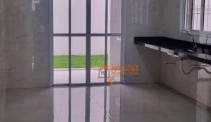 Sobrado com 3 dormitórios à venda, 114 m² por R$ 820.000,00 - Center Ville - Arujá/SP