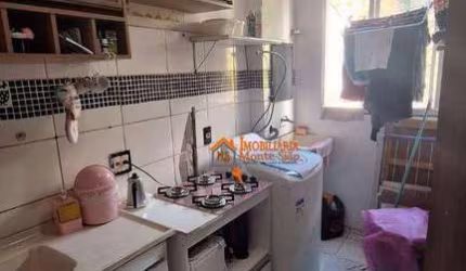 Apartamento com 2 dormitórios à venda, 52 m² por R$ 230.000,00 - Água Chata - Guarulhos/SP