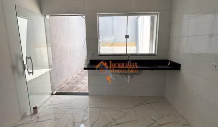 Sobrado com 2 dormitórios à venda, 82 m² por R$ 410.000,00 - Jardim Pinheirinho - Itaquaquecetuba/SP