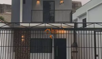 Sobrado com 3 dormitórios à venda, 102 m² por R$ 759.000,00 - Jardim do Triunfo - Guarulhos/SP