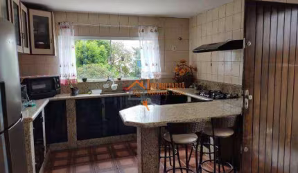 Sobrado com 3 dormitórios à venda, 234 m² por R$ 450.000,00 - Jardim Adriane - Itaquaquecetuba/SP