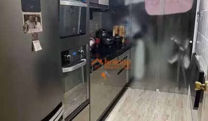 Apartamento com 2 dormitórios à venda, 59 m² por R$ 299.000,00 - Cumbica - Guarulhos/SP