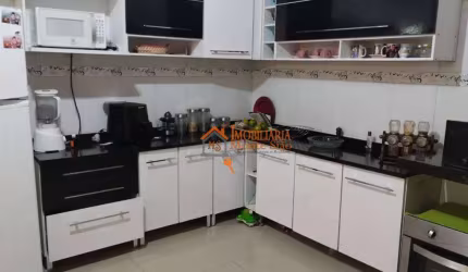 Sobrado à venda, 180 m² por R$ 595.000,00 - Parque Mikail - Guarulhos/SP