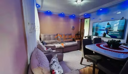 Apartamento com 2 dormitórios à venda, 52 m² por R$ 215.000,00 - Parque Uirapuru - Guarulhos/SP
