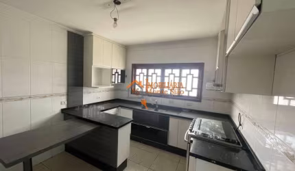 Sobrado com 3 dormitórios à venda, 198 m² por R$ 790.000,00 - Jardim Santa Mena - Guarulhos/SP
