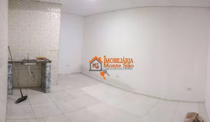 Kitnet com 1 dormitório para alugar, 25 m² por R$ 892/mês - Jardim Adriana - Guarulhos/SP