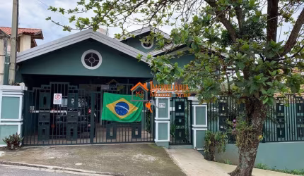 Casa com 3 dormitórios à venda, 178 m² por R$ 900.000,00 - Centro - Atibaia/SP