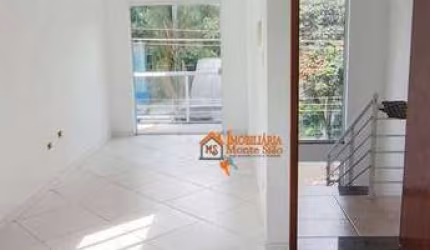 Casa sobreposta com 2 dormitórios, 60 m² - venda por R$ 265.000 ou aluguel por R$ 1.395/mês - Jardim do Triunfo - Guarulhos/SP