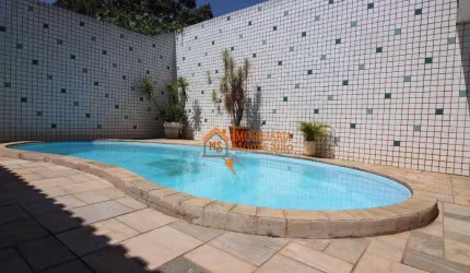 Sobrado com 3 dormitórios à venda, 235 m² por R$ 980.000,00 - Jardim Santa Cecília - Guarulhos/SP