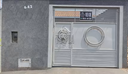 CASA A VENDA OU LOCAÇÃO VILA JARDIM CELINA