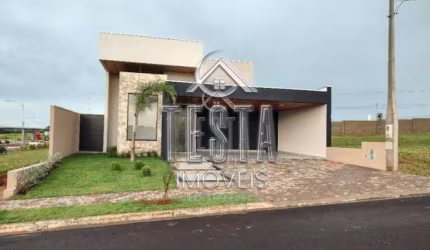 CASA COM PISCINA  RESIDENCIAL AVILA
