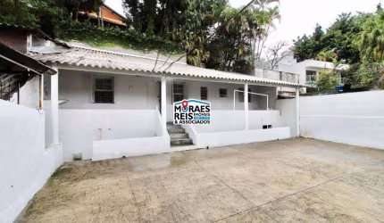 Casa com 2 quartos para alugar na Rua Professor Henrique Neves Lefevre, 771, Jardim Petrópolis, São Paulo por R$ 2.000