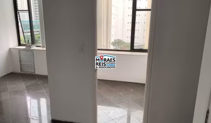 Sala comercial para alugar na Rua Geraldo Flausino Gomes, 78, Cidade Monções, São Paulo por R$ 18.000