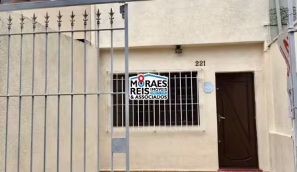 Casa com 3 quartos para alugar na Avenida Jurubatuba, 221, Brooklin, São Paulo por R$ 3.500