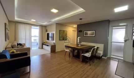 Espaçoso Apartamento com 02 quartos sendo 01 suíte localizado na Praia Comprida - São José - SC.