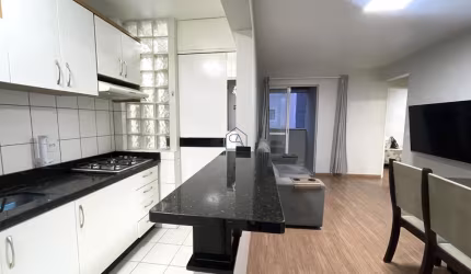 Apartamento com 02 quartos sendo 01 BWC localizado  no bairro Areias, São José - SC.