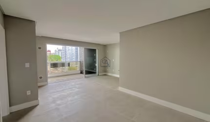 Apartamento com 02 quartos sendo 02 suítes 03 BWC localizado em Campinas, São José - SC.