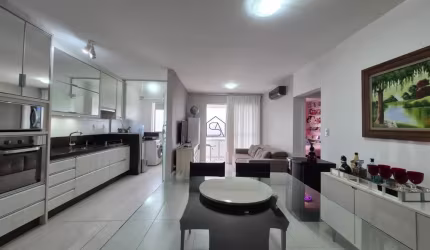 Apartamento com 02 quartos sendo 01 suíte 02 BWC localizado em Areias, São José - SC.