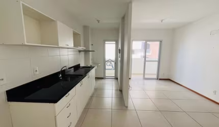 Apartamento com 02 quartos sendo 01 suíte e 02 BWC localizado em Areias, São José - SC.