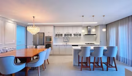 Apartamento com 03 quartos sendo 03 suítes e 04 BWC localizado no Kobrasol, São José - SC.