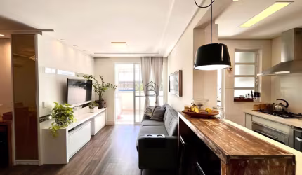 Apartamento com 03 quartos sendo 01 suíte e 02 BWC localizado no Kobrasol, São José - SC.