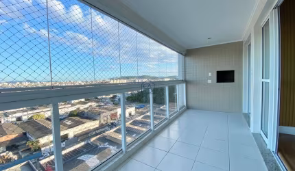 Apartamento com 03 quartos sendo 01 suíte e 03 BWC localizado na Serraria, São José - SC.