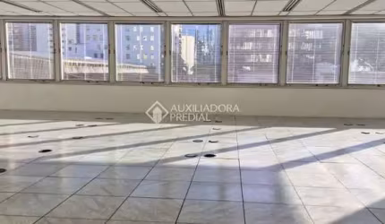 Sala comercial à venda na Rua Urussuí, 300, Itaim Bibi, São Paulo, 35 m2 por R$ 2.210.000