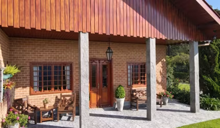 Casa com 4 quartos à venda na ALAMEDA PERIDOTO, 115, Parque Pedra do Baú, Campos do Jordão, 194 m2 por R$ 1.800.000