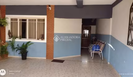 Casa em condomínio fechado com 3 quartos à venda na Rua Lamartine Babo, 200, Parque Residencial Jaguari, Americana, 150 m2 por R$ 550.000