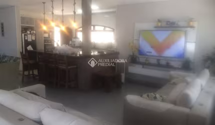 Casa com 4 quartos à venda na das Tulipas, 112, Balneário Flórida, Praia Grande, 250 m2 por R$ 1.400.000