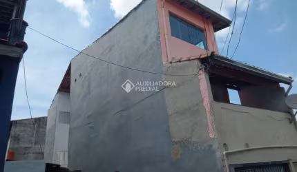 Casa com 5 quartos à venda na Paranapuã, 79, Sítio dos Vianas, Santo André, 161 m2 por R$ 449.900