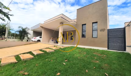 Linda casa 3 Suítes em Condomínio Fechado no Terras de Santa Martha