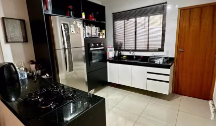 Linda Casa Térrea - Portal dos Ipês III
