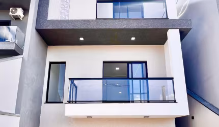 Casa á Venda no Portal