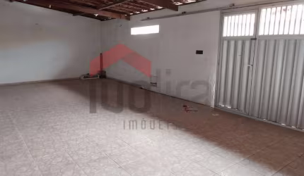 Casa à venda no Cohatrac IV, São Luís  por R$ 300.000