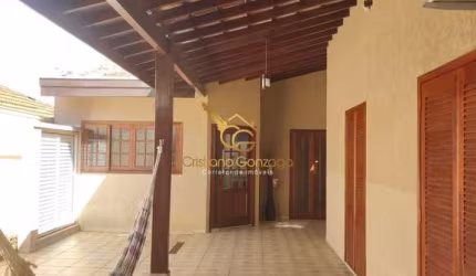 Casa à venda no bairro Jardim Igaçaba - Mogi Guaçu/SP