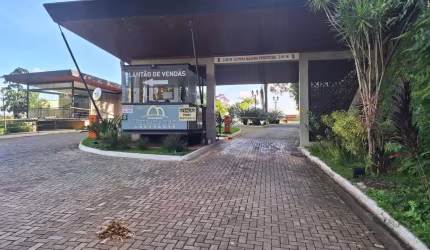 Lote / Terreno de 498 metros Condomínio Pedras Altas por 295 mil
