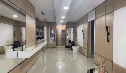 Apartamento à venda com 1 quarto no Centro.