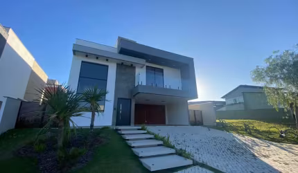 Casa com 4 quartos à venda, 325m² por 1.950.000 - Alphaville - Juiz de Fora