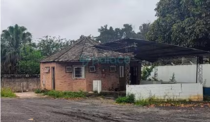 GALPÃO DISTRITO INDUSTRIAL para locação no valor R$ 30.000,00 mais taxas.