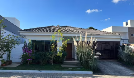 Casa linear com 3 suítes a venda no Condomínio Bosque do Lago por R$ 1.380.000,00