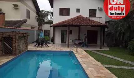 Lindo Sobrado com 3 suítes à venda, 220 m² por R$ 1.290.000 - Balneário Praia do Pernambuco - Guarujá/SP