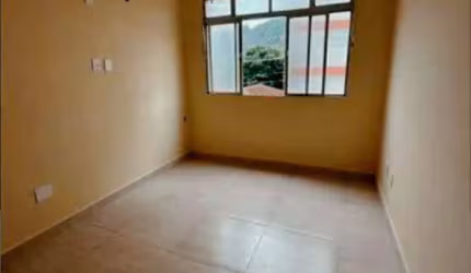 Apartamento com 1 dormitório à venda, 57 m² por R$ 180.000,00 - Jardim Independência - São Vicente/SP