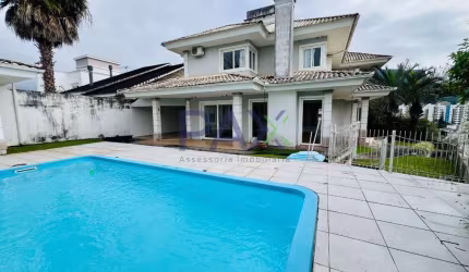 Casa com 3 quartos à venda na Avenida das Maracanãs, 710, Pedra Branca, Palhoça por R$ 2.200.000