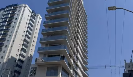 Apartamento Frente Mar em Balneário Piçarras SC
