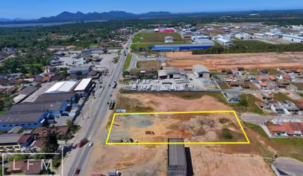 TERRENO COMERCIAL